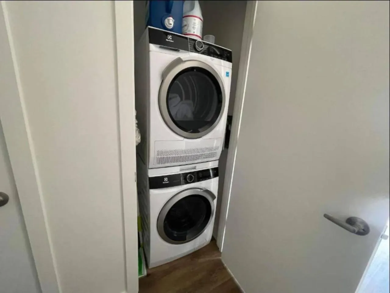Apartment Cute 1Bdr Apt In Ste-Catherine - Mtl Live Spot Zw0 Montreal
