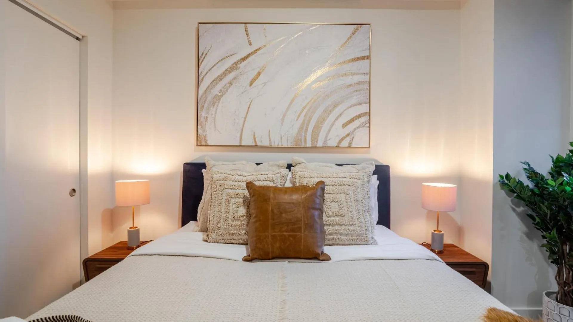 Apartment Cute 1Bdr Apt In Ste-Catherine - Mtl Live Spot Zw0 Montreal