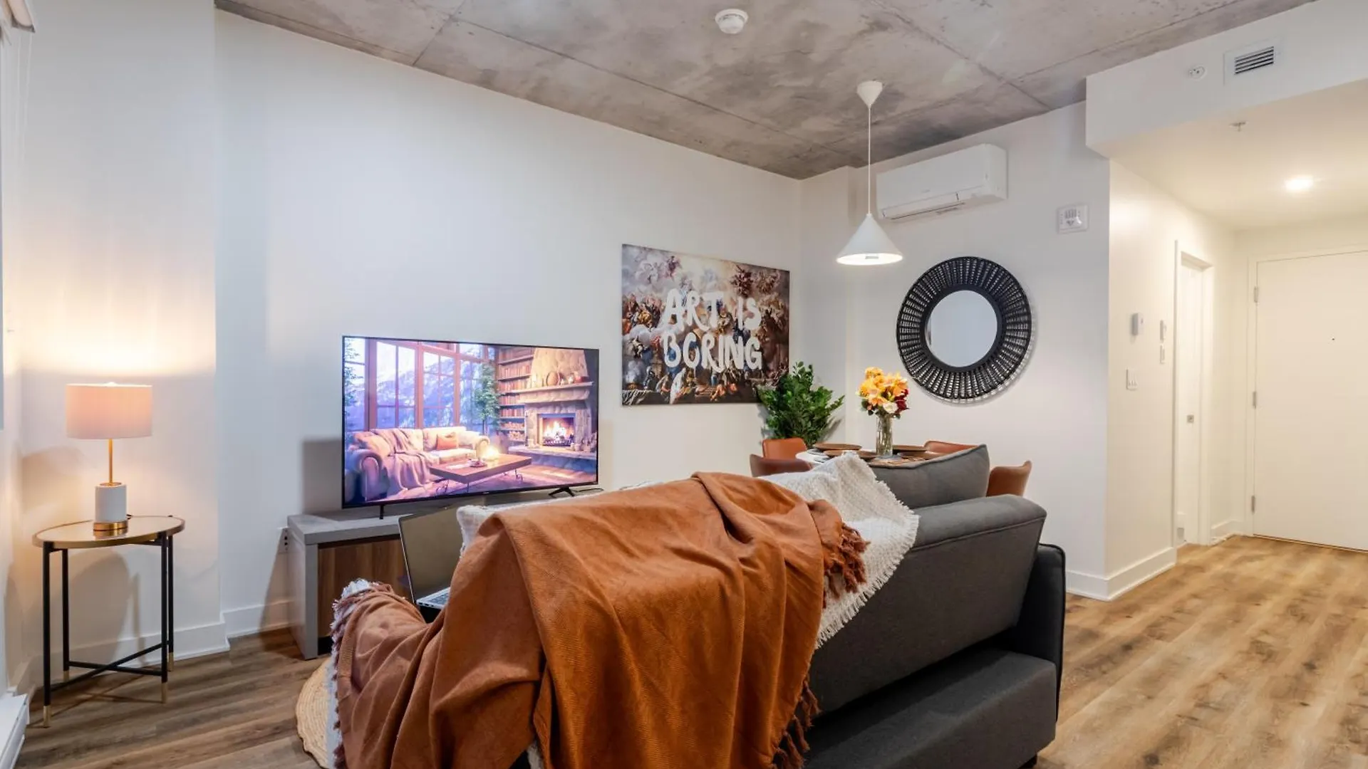 Cute 1Bdr Apt In Ste-Catherine - Mtl Live Spot Zw0 Montreal 0*,
